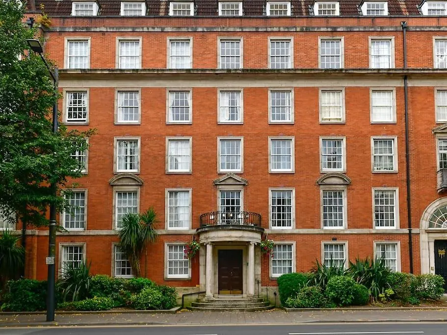 Westgate House Apartman Cardiff