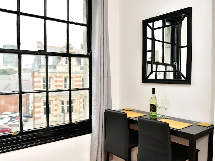 Westgate House Apartman Cardiff Egyesült Királyság